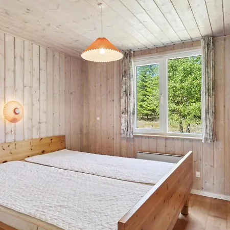 Vakantiehuis Geweldig Met 3 Slaapkamers In *